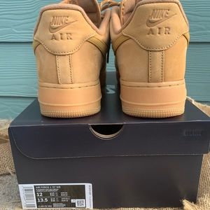 Air Force 1 ‘07 Flax Men’s Size 12